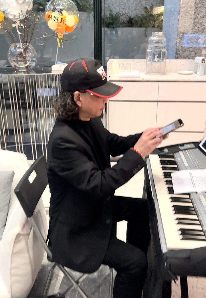 春酒晚宴鋼琴演奏